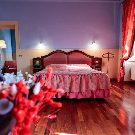Hotel Corte Dei Tini Teramo Eksteriør billede