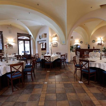 Hotel Corte Dei Tini Teramo Eksteriør billede