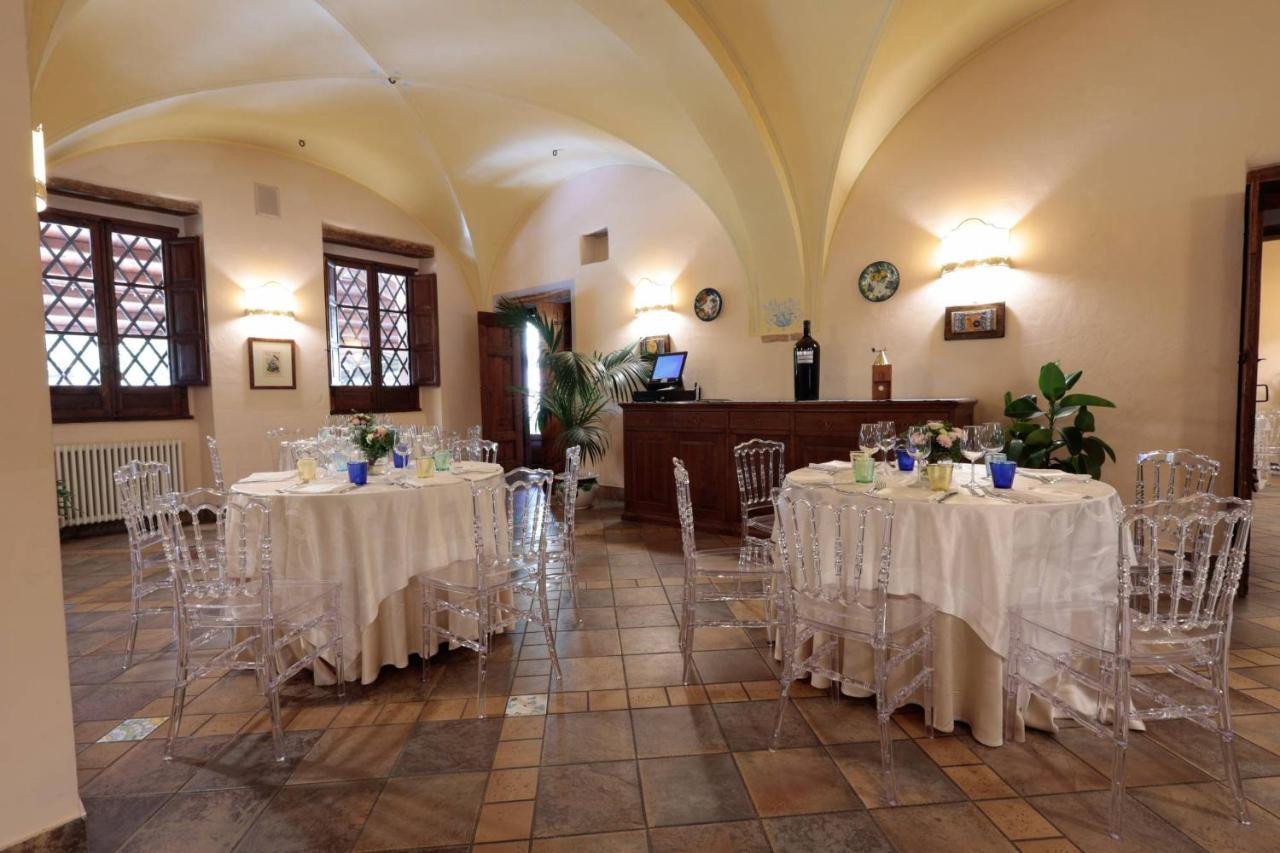 Hotel Corte Dei Tini Teramo Eksteriør billede
