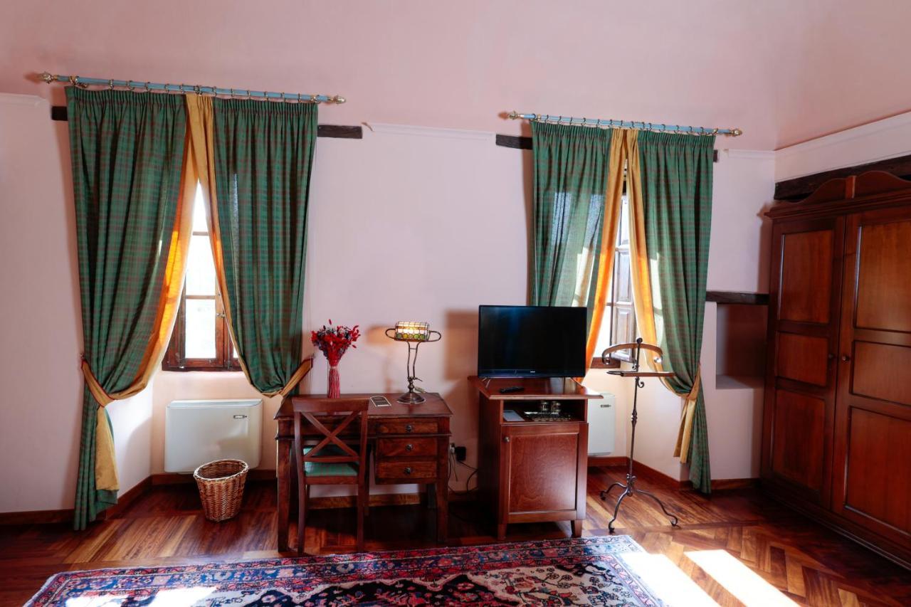 Hotel Corte Dei Tini Teramo Eksteriør billede